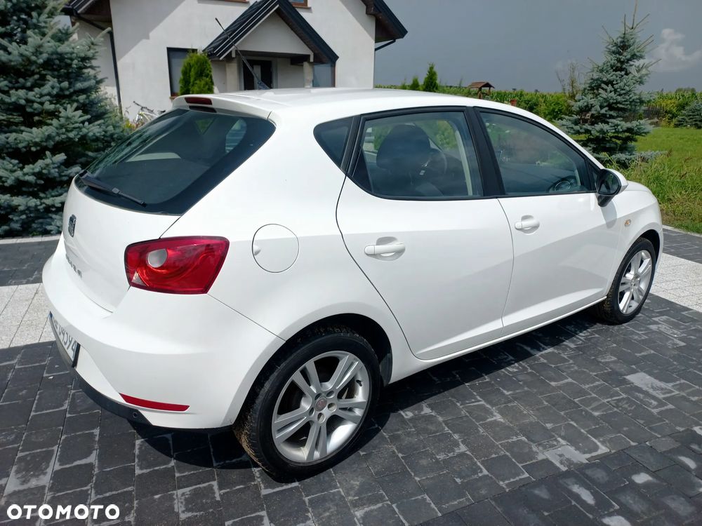 Seat Ibiza 1.4 16V Reference - 8