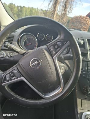 Opel Insignia 1.6 - 11