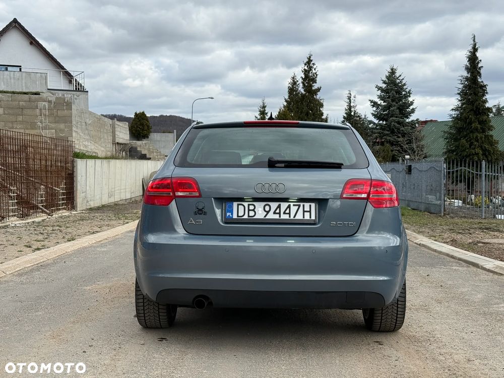 Audi A3 Sportback 2.0 TDI DPF Ambiente - 5