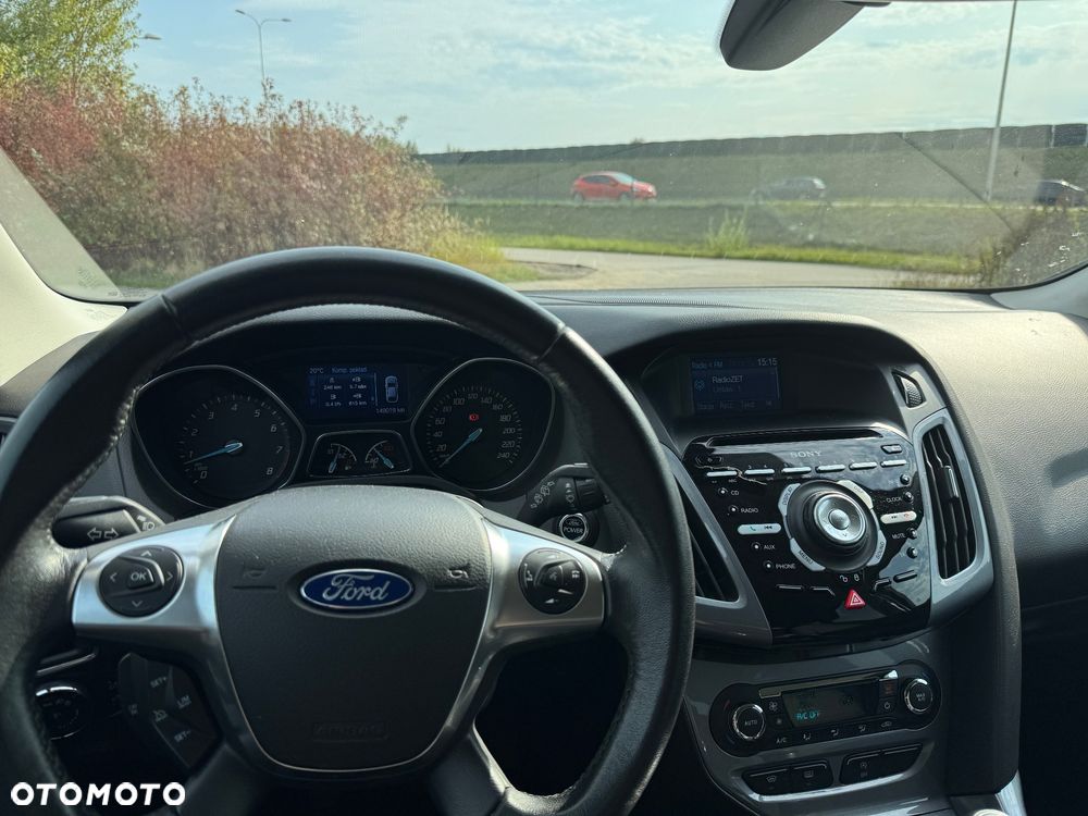 Ford Focus Turnier 1.0 EcoBoost Start-Stopp-System Titanium - 10