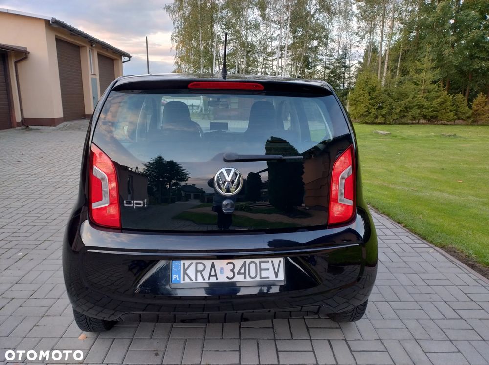 Volkswagen up! - 8