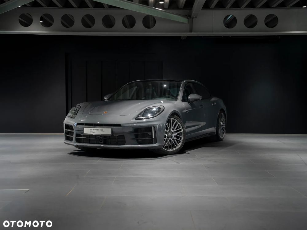 Porsche Panamera 4S E-Hybrid - 1