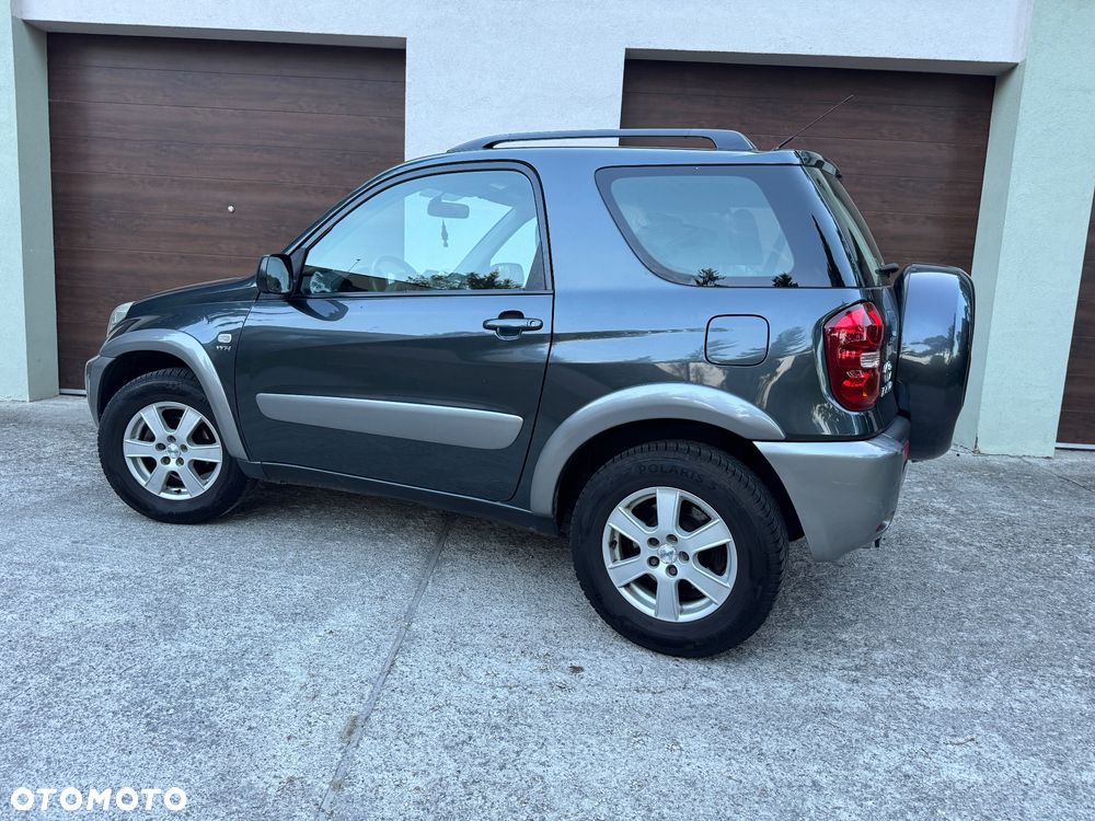 Toyota RAV4 4x2 - 14