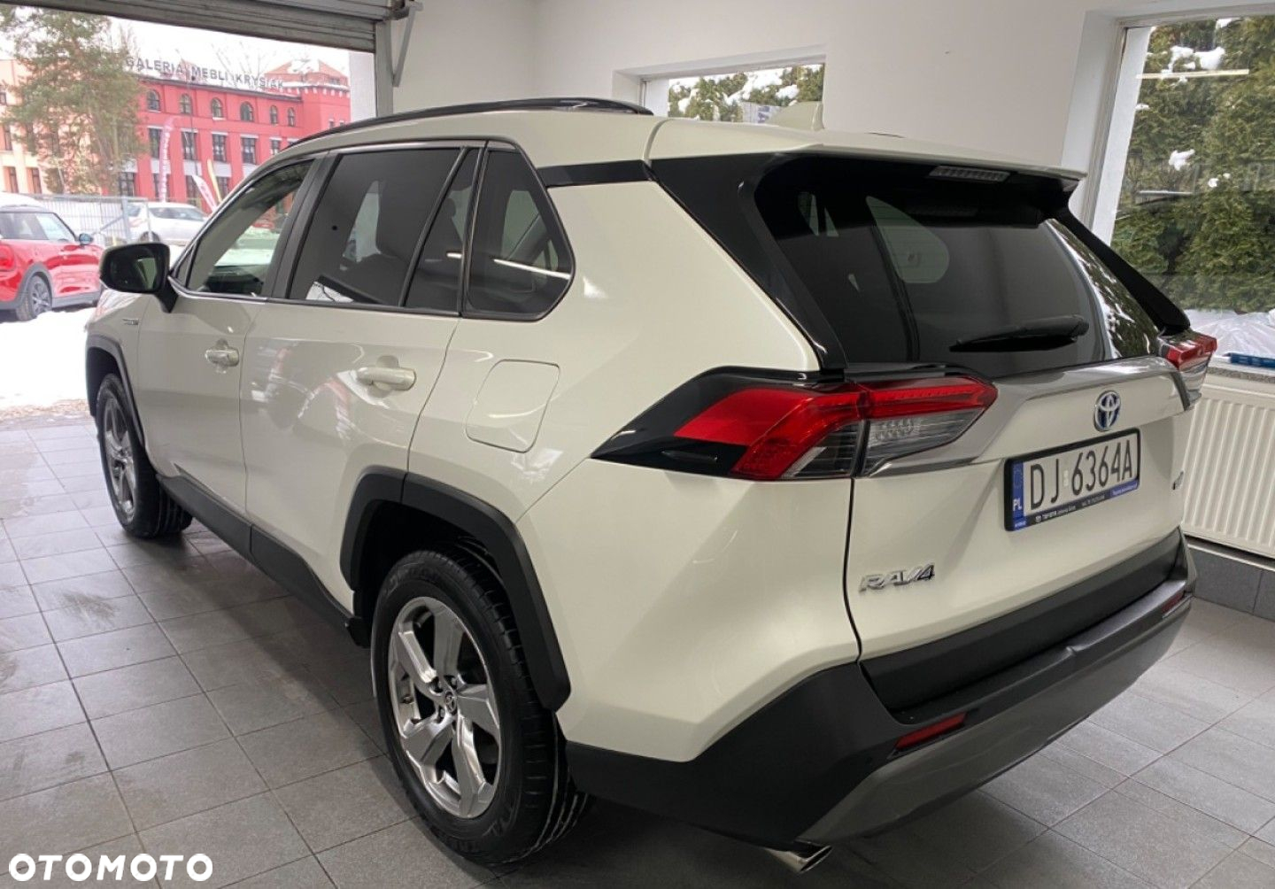 Toyota RAV4 - 5