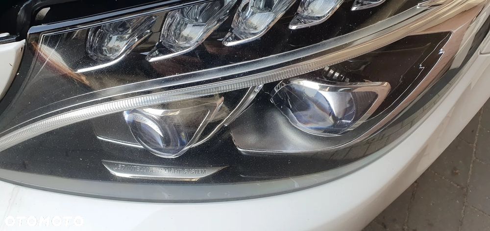 Mercedes-Benz Klasa C - 36