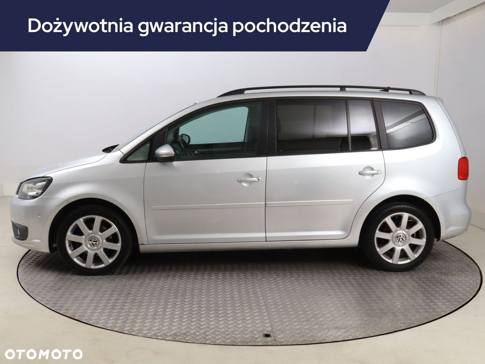 Volkswagen Touran - 4