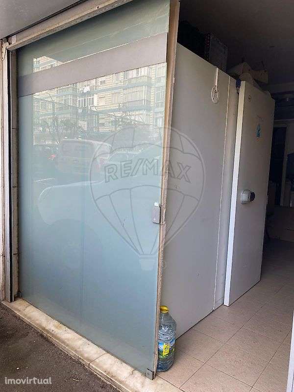 Garagem  para venda - Grande imagem: 2/4