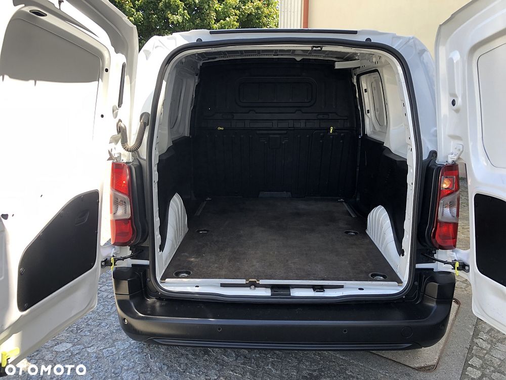 Toyota Proace City - 19