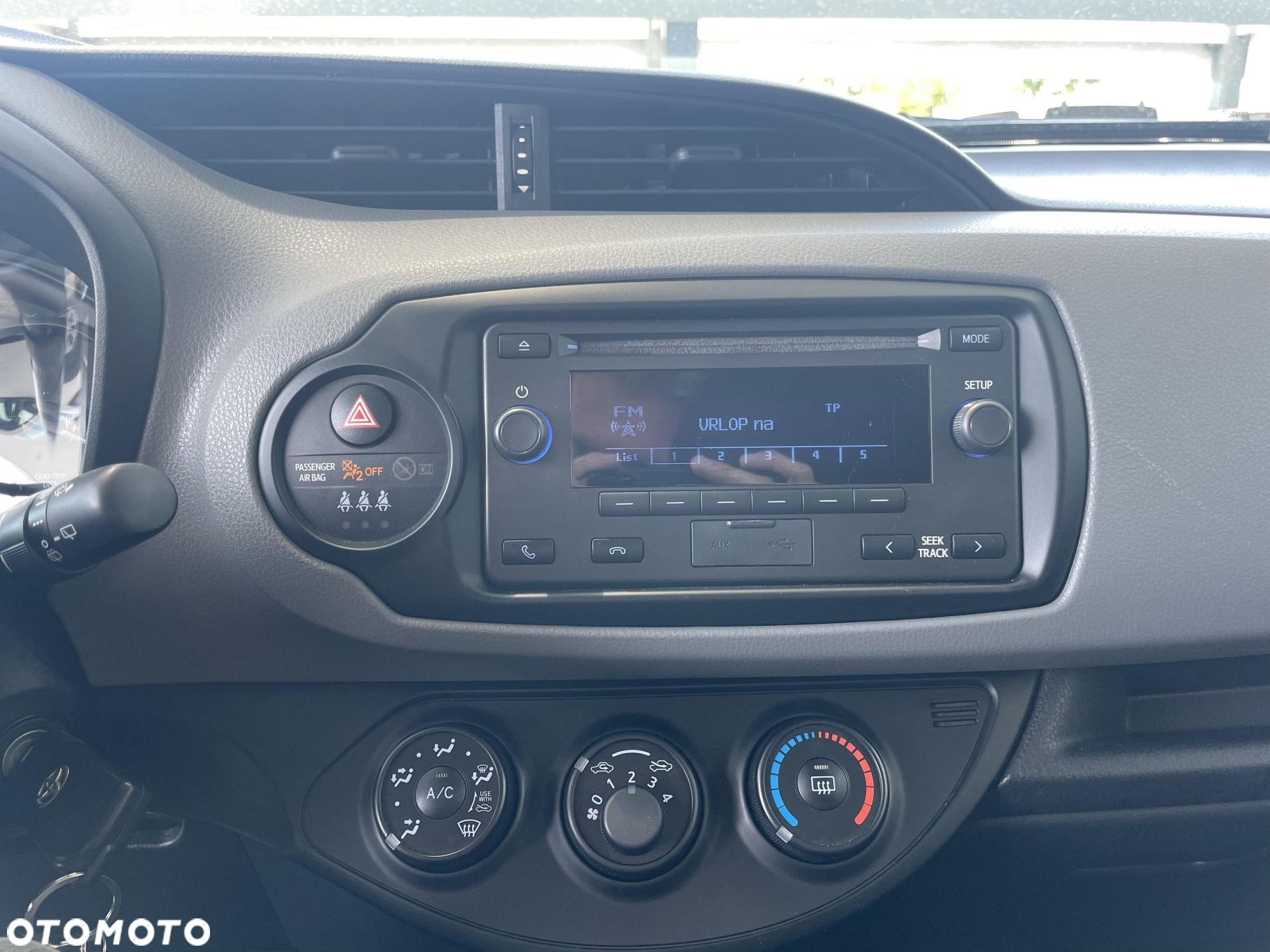 Toyota Yaris - 18