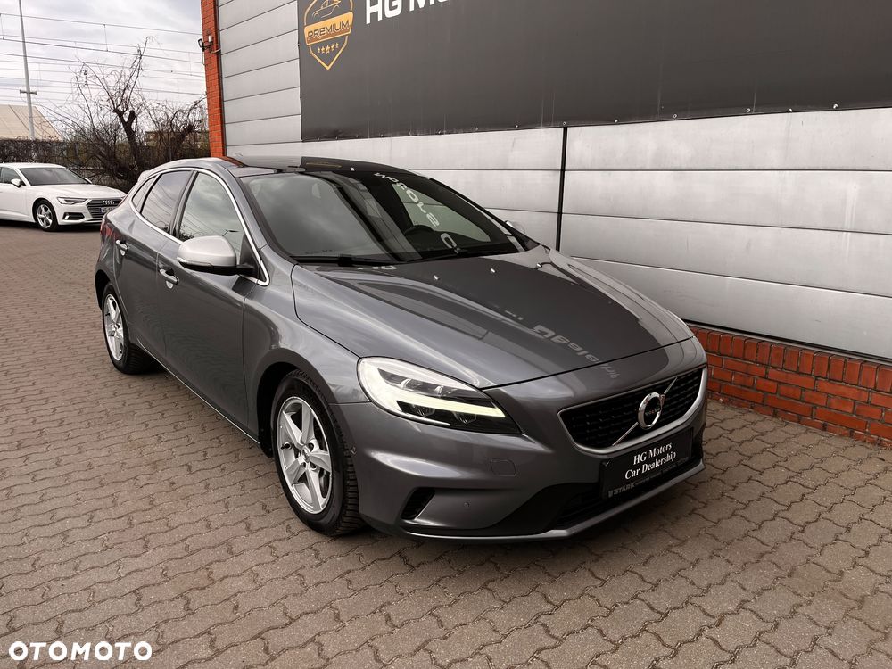 Volvo V40 T3 Geartronic RDesign - 18