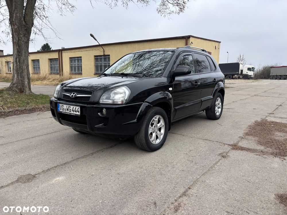 Hyundai Tucson 2.0 2WD GLS - 3