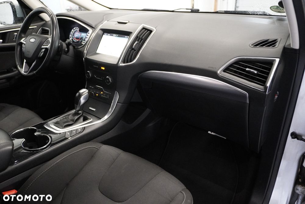 Ford S-Max 2.0 TDCi Titanium PowerShift - 30