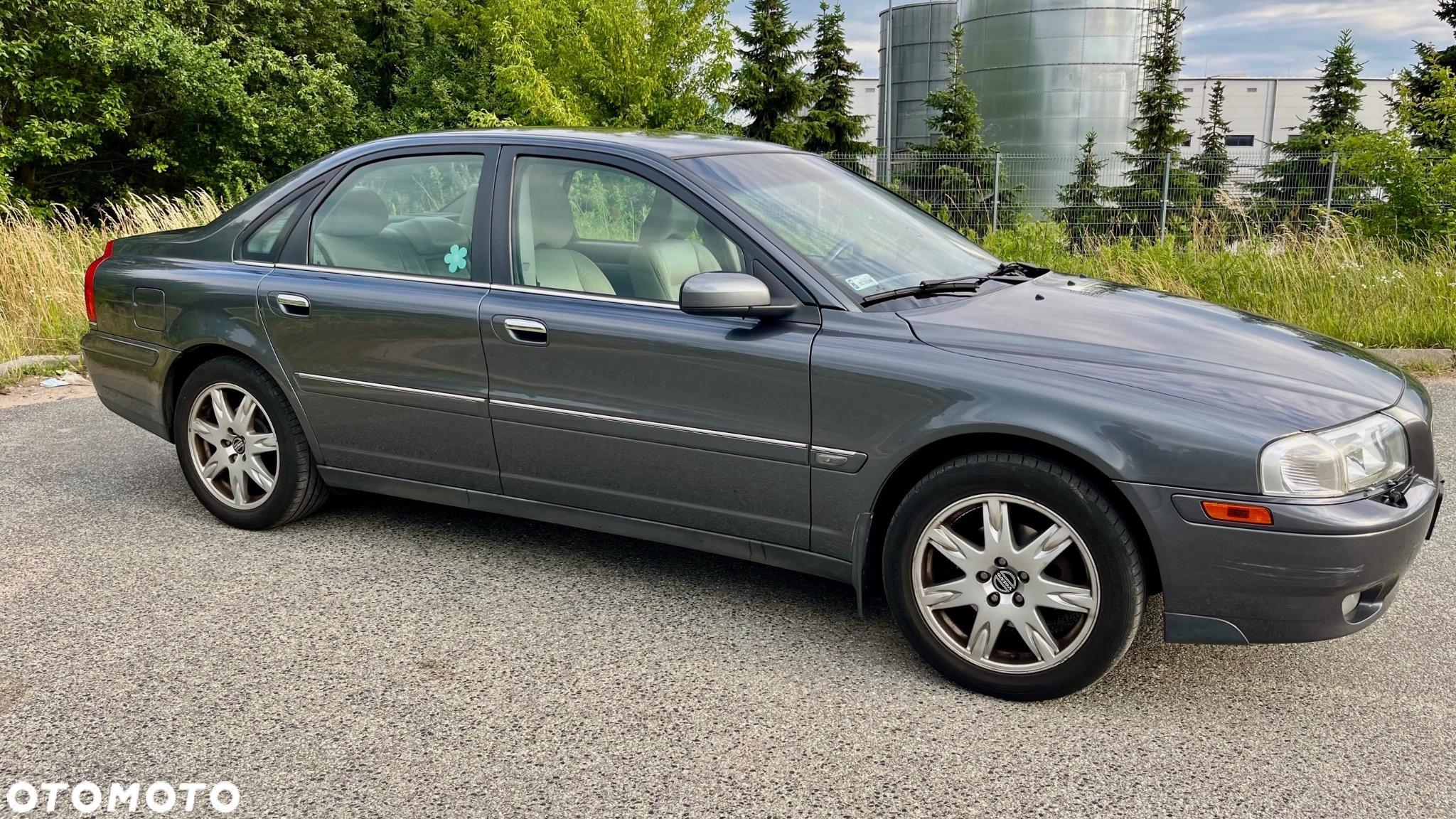 Volvo S80 2.4 - 12