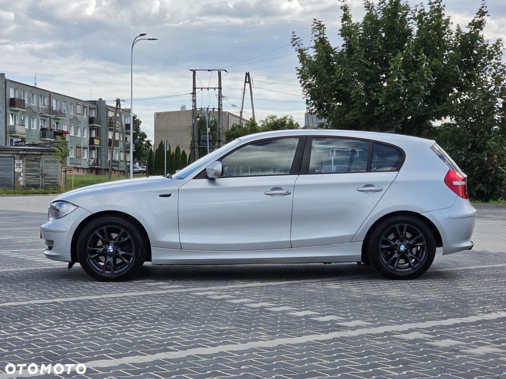 BMW Seria 1 118d - 8