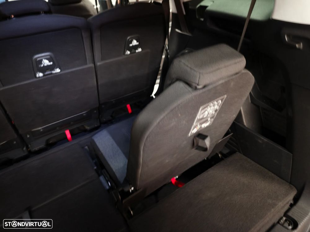 Peugeot 5008 BlueHDI 120 EAT6 Active - 12