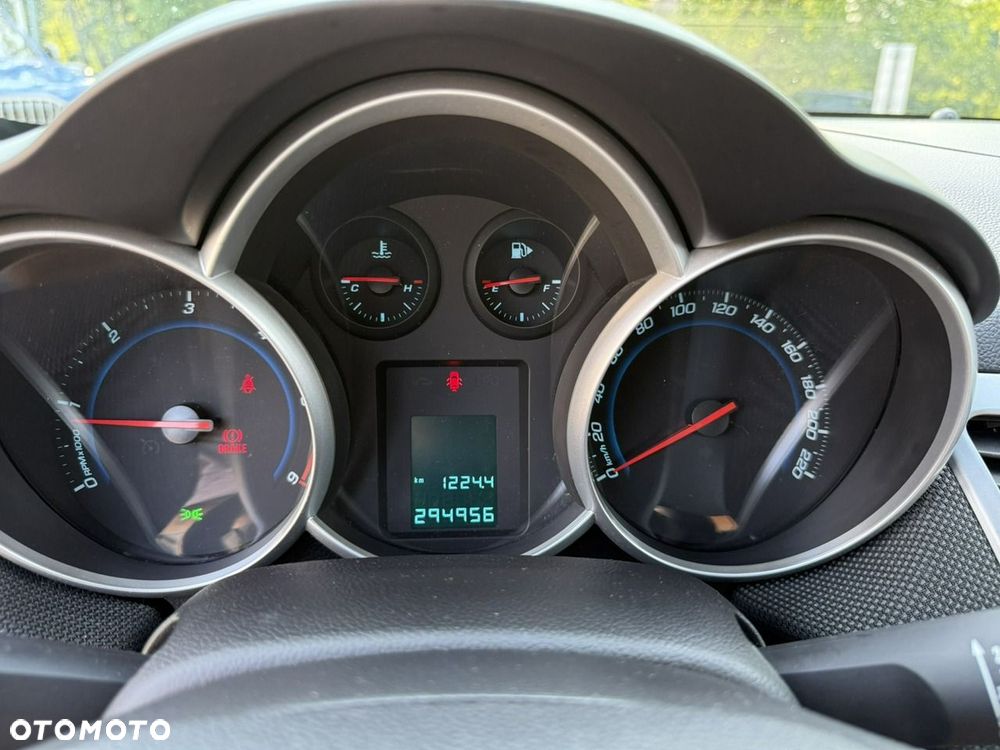 Chevrolet Cruze 2.0 D LT+ - 21