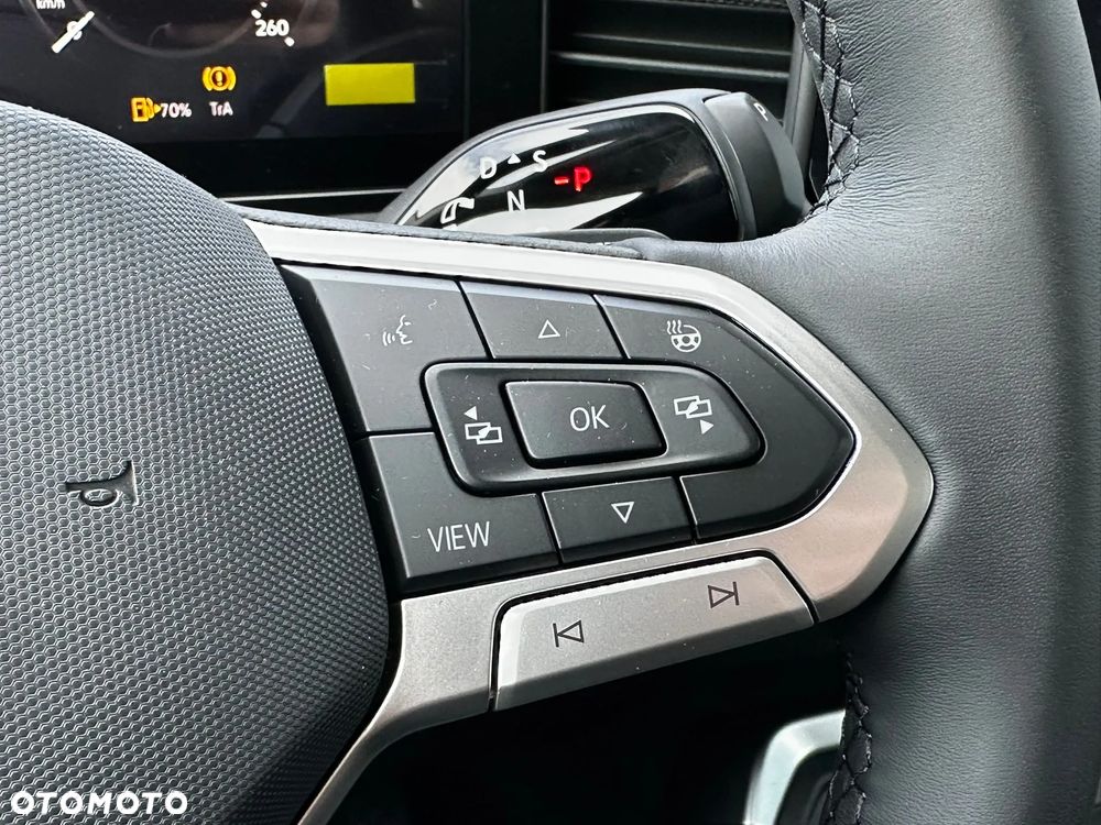 Volkswagen T-Roc 1.5 eTSI Life DSG - 12