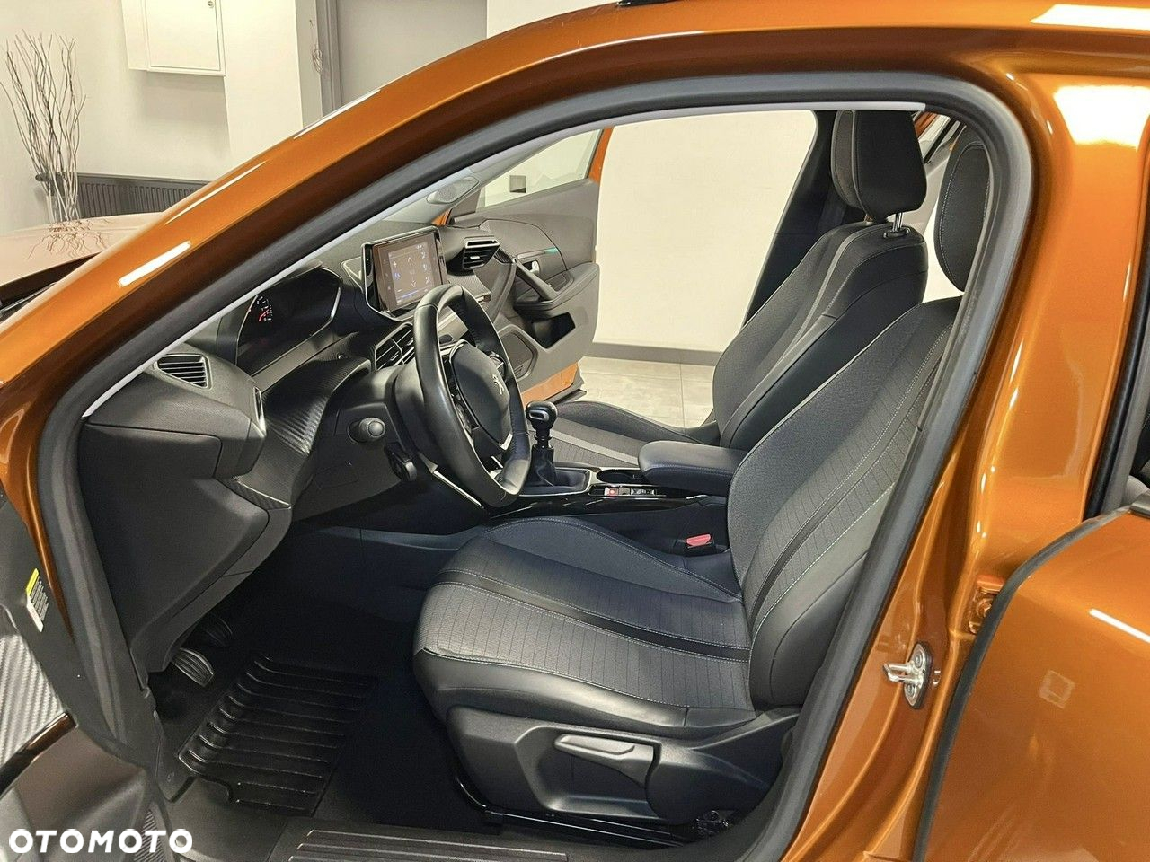Peugeot 2008 PureTech 130 Allure - 17