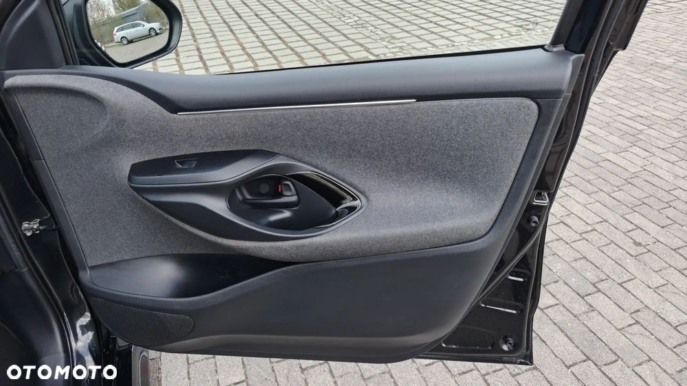 Toyota Yaris Hybrid 1.5 Comfort - 24
