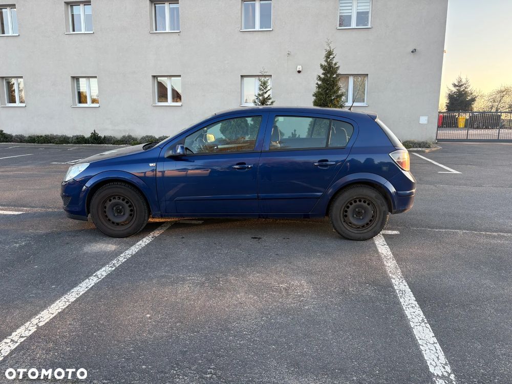 Opel Astra - 10