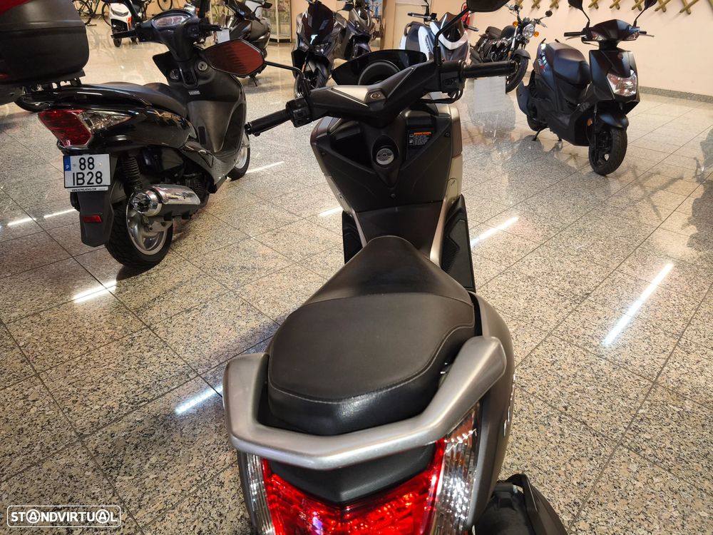 Yamaha NMAX - 3
