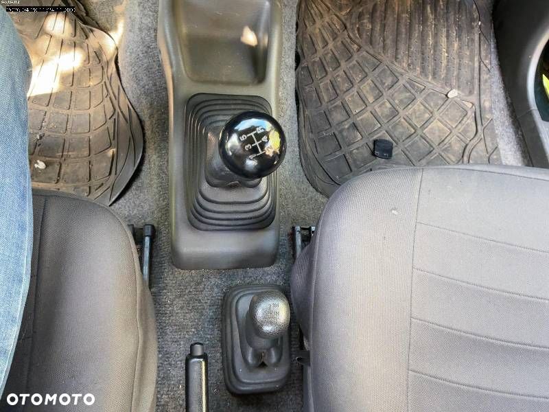 Suzuki Jimny - 23