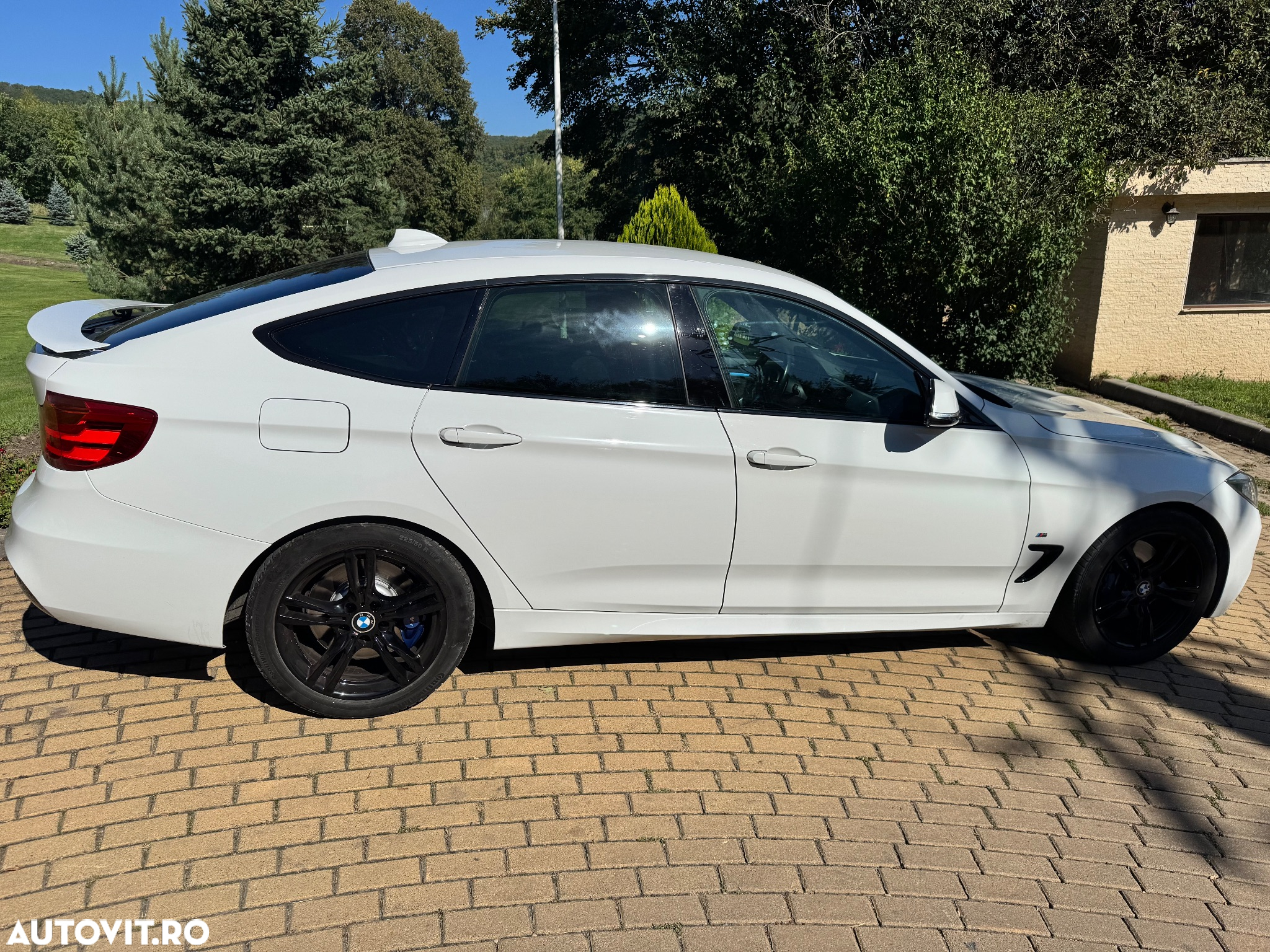 BMW Seria 3 320d - 31