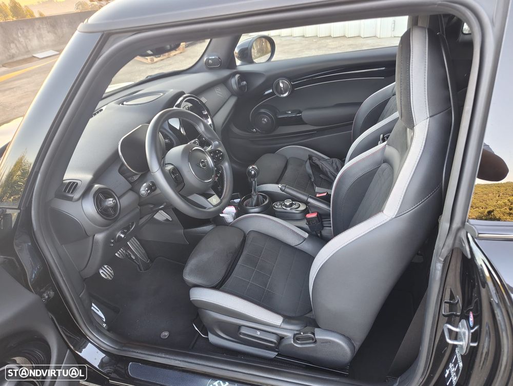 MINI 3 Portas John Cooper Works - 7