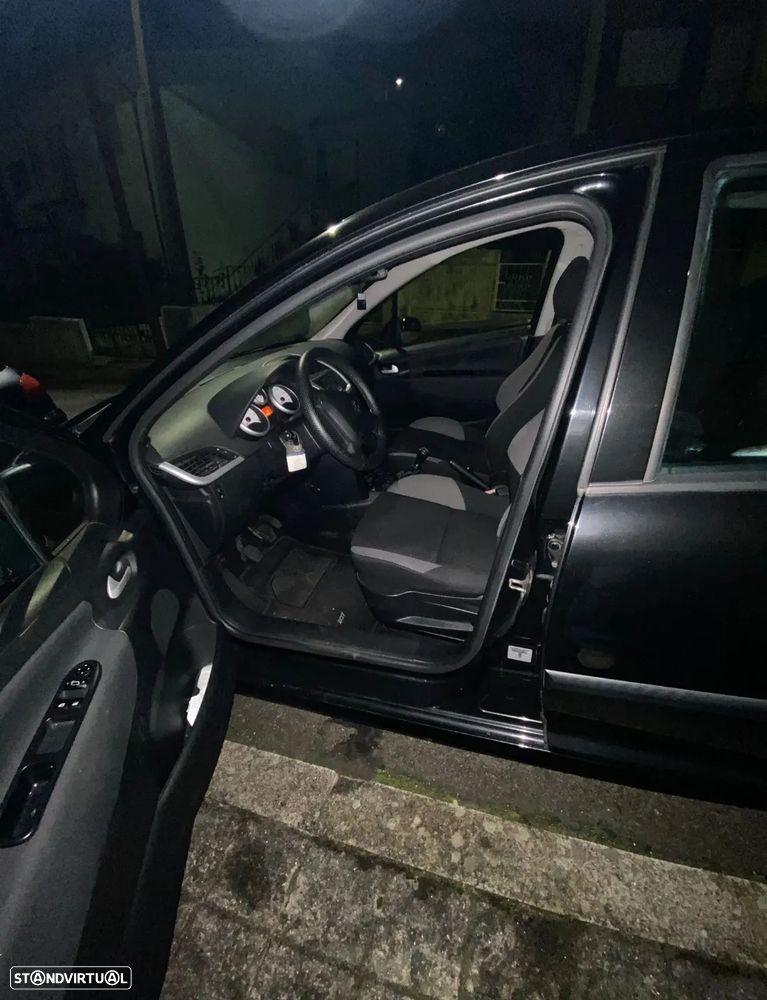 Peugeot 207 1.4 16V Sport - 8