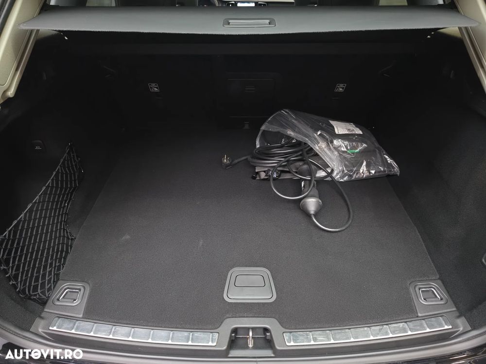 Volvo XC 60 T6 AWD Recharge Geartronic Inscription Expression - 36