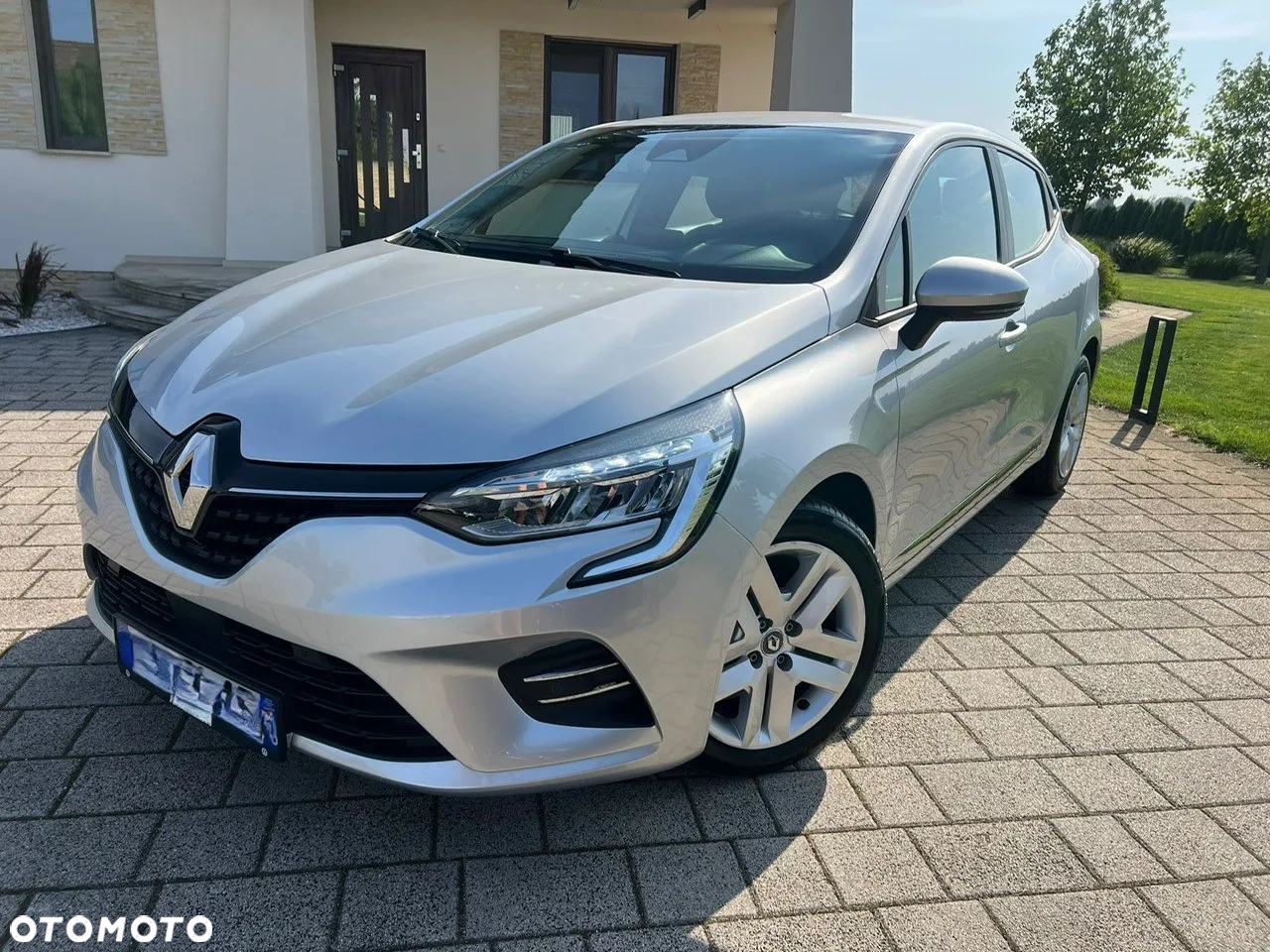 Renault Clio - 2