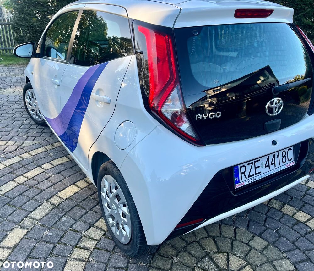 Toyota Aygo 1.0 VVT-i Color Edition - 4