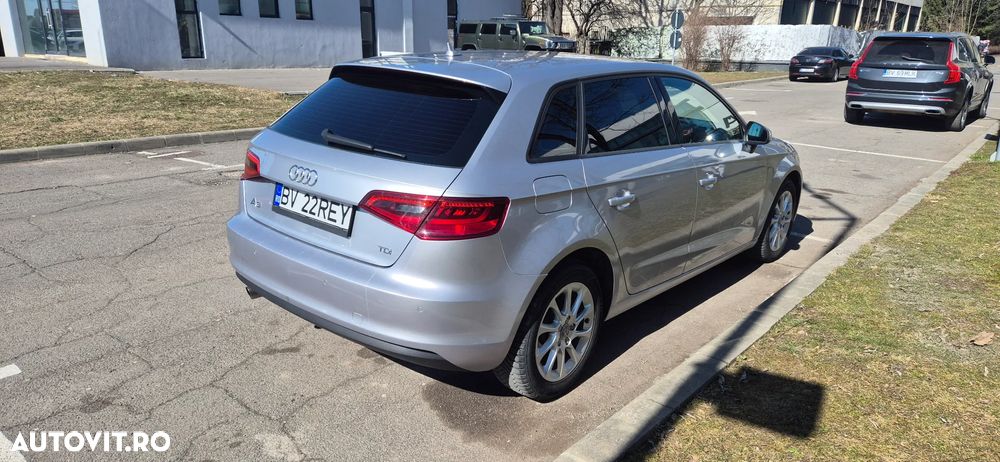 Audi A3 1.6 TDI ack S tronic sport - 5