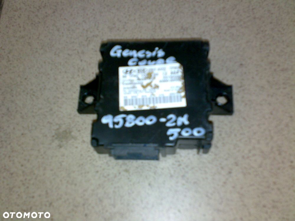 hyundai genesis coupe moduł tpms 95800-2m500 - 1