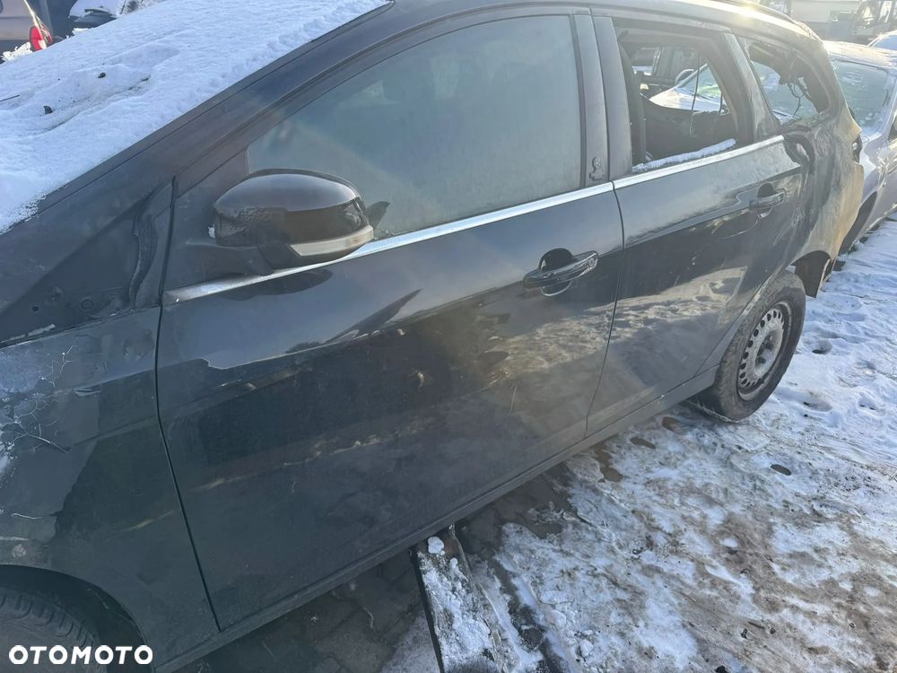 cały na części Ford Focus mk3 drzwi błotnik wnętrze - 4