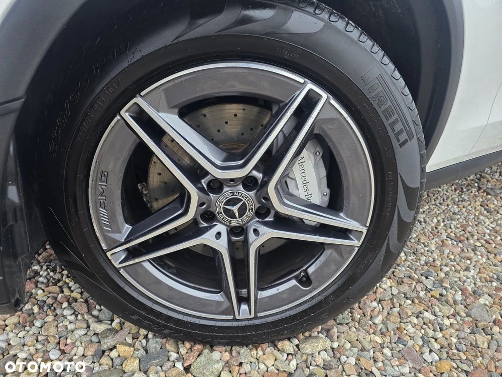 Mercedes-Benz GLC - 36