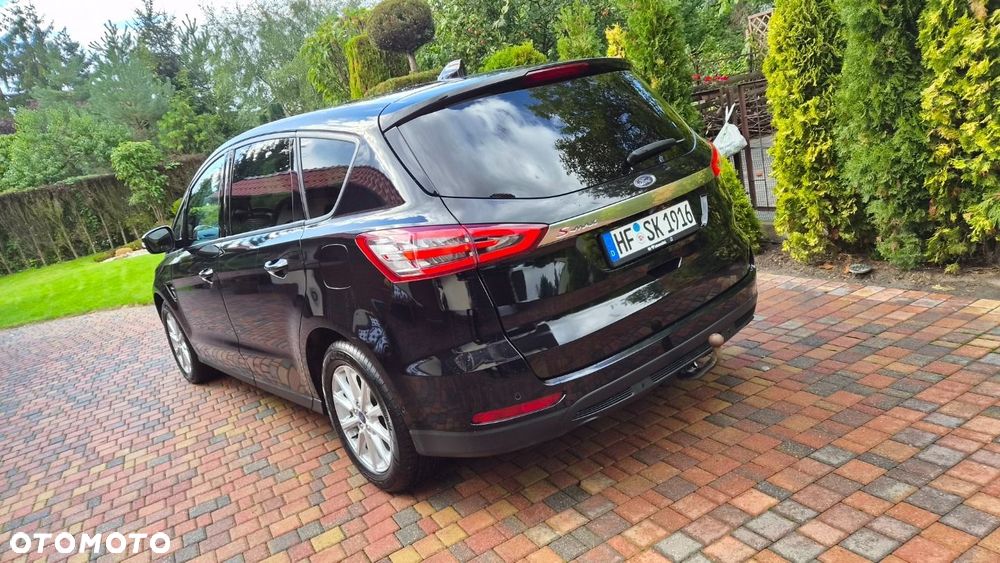 Ford S-Max - 9