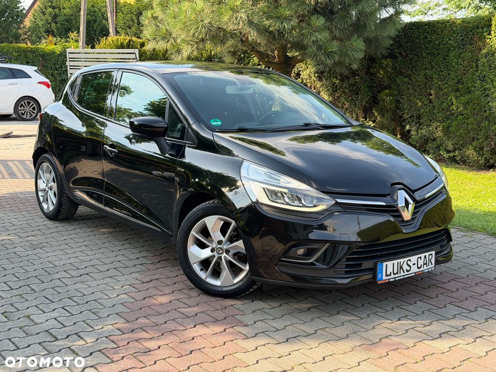 Renault Clio 1.2 16V 75 Limited - 39