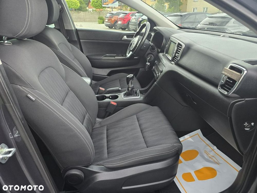 Kia Sportage - 12