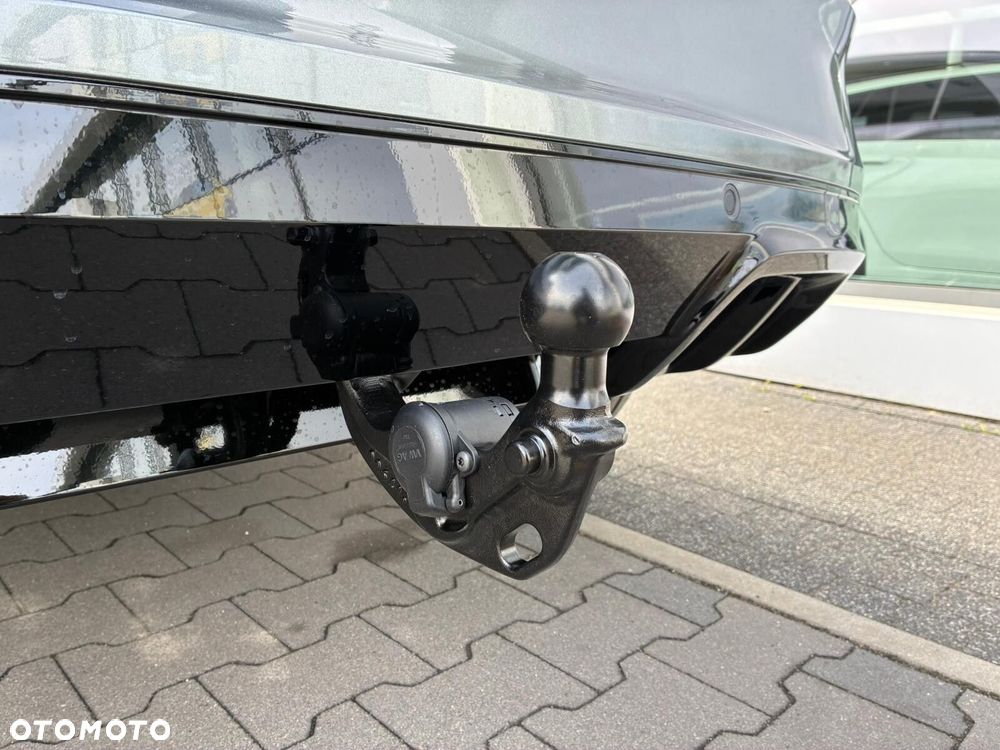 Volkswagen T-Roc - 30