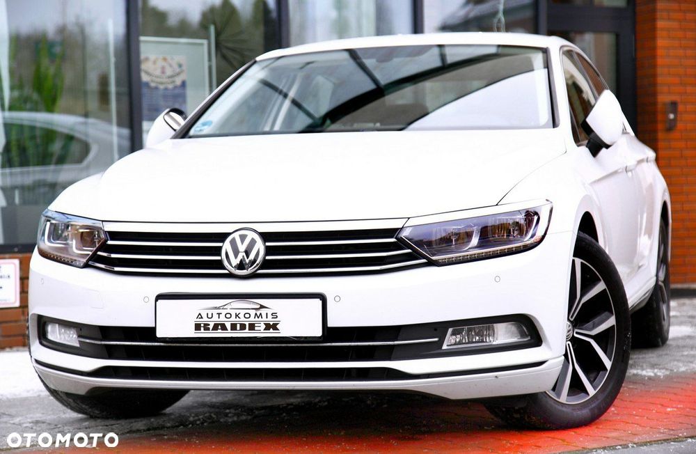 Volkswagen Passat - 22