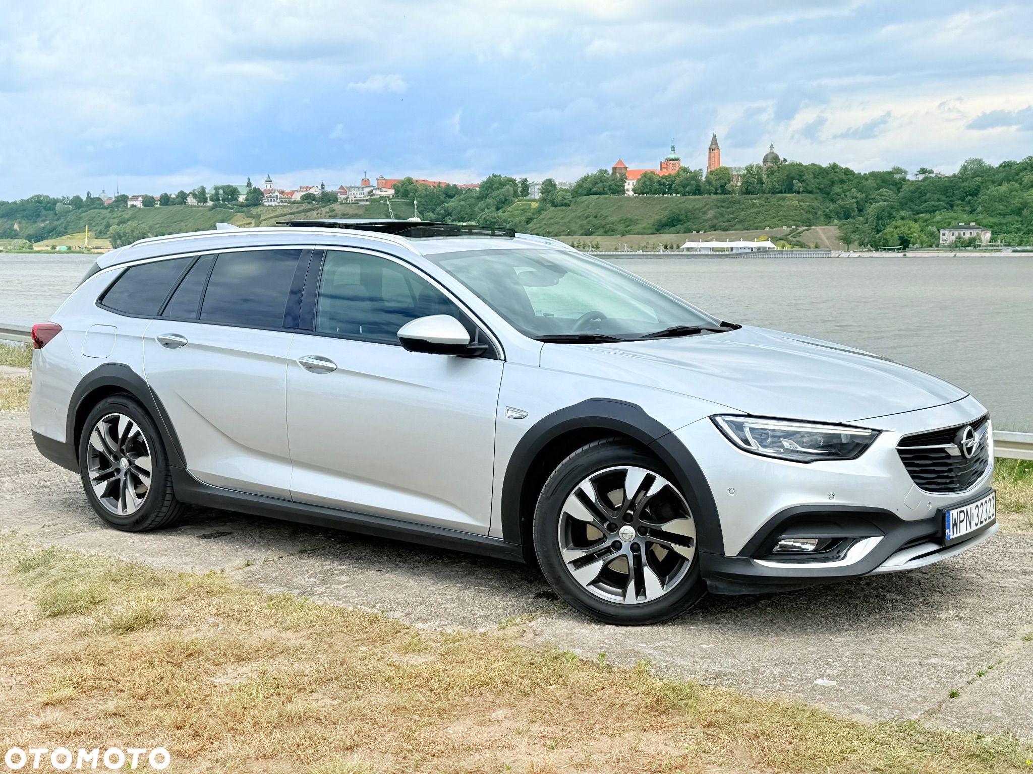 Opel Insignia Country Tourer 2.0 BiTrb D 4x4 Automatik Exclusive - 1