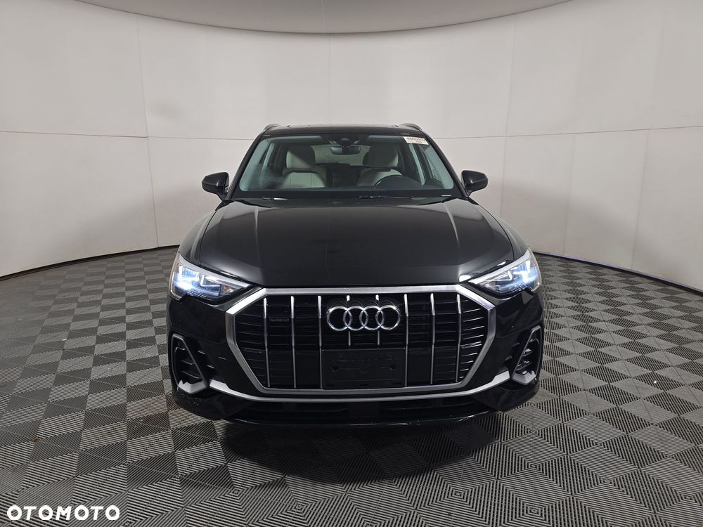 Audi Q3 - 2