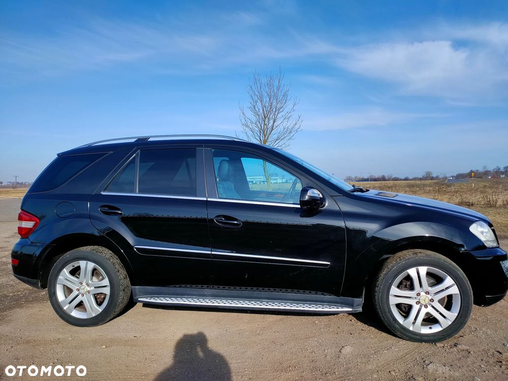 Mercedes-Benz ML - 4