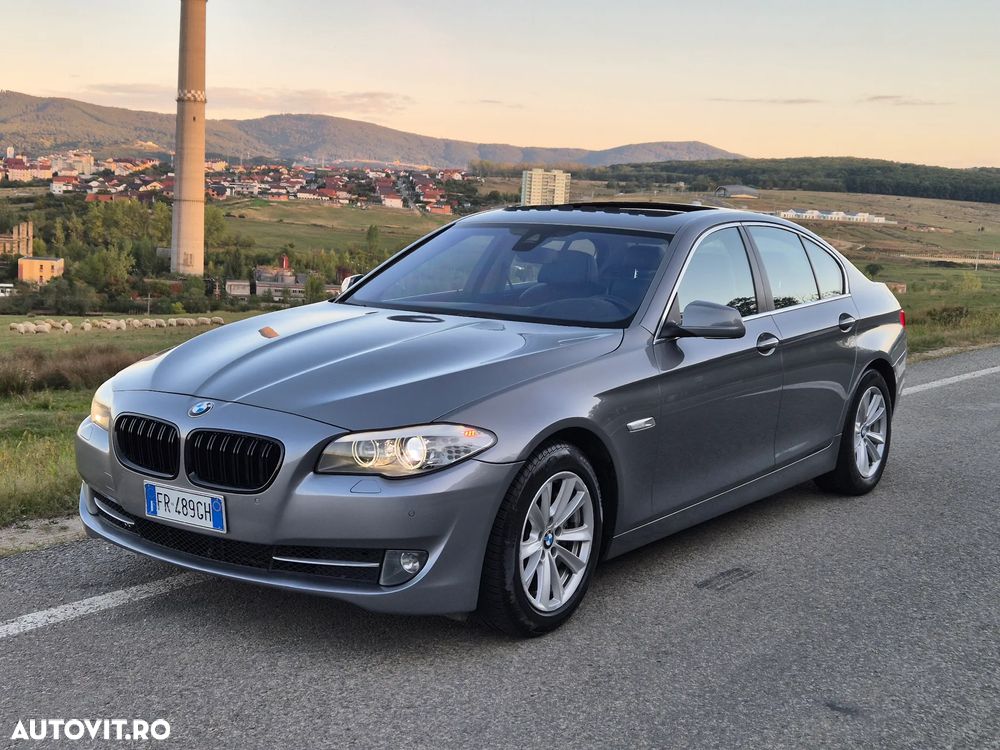 BMW Seria 5 525d xDrive Aut. - 1