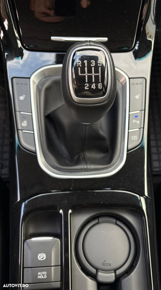 Hyundai i30 1.5 96CP M/T Comfort - 6