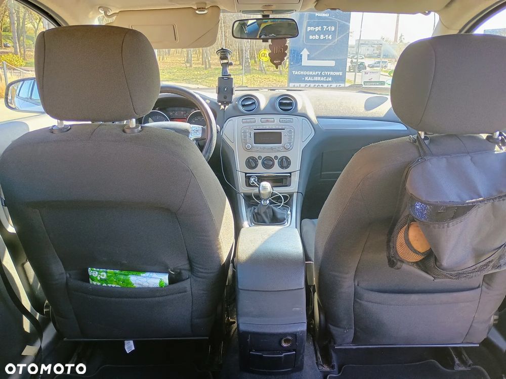 Ford Mondeo 2.0 TDCi Titanium - 11