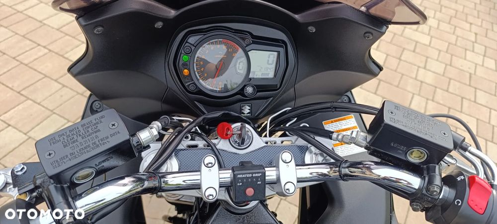 Suzuki GSX - 14