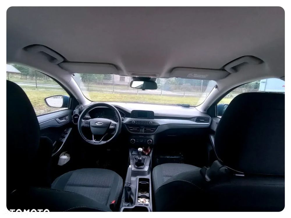 Ford Focus - 6