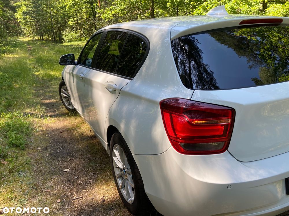 BMW Seria 1 114i - 8